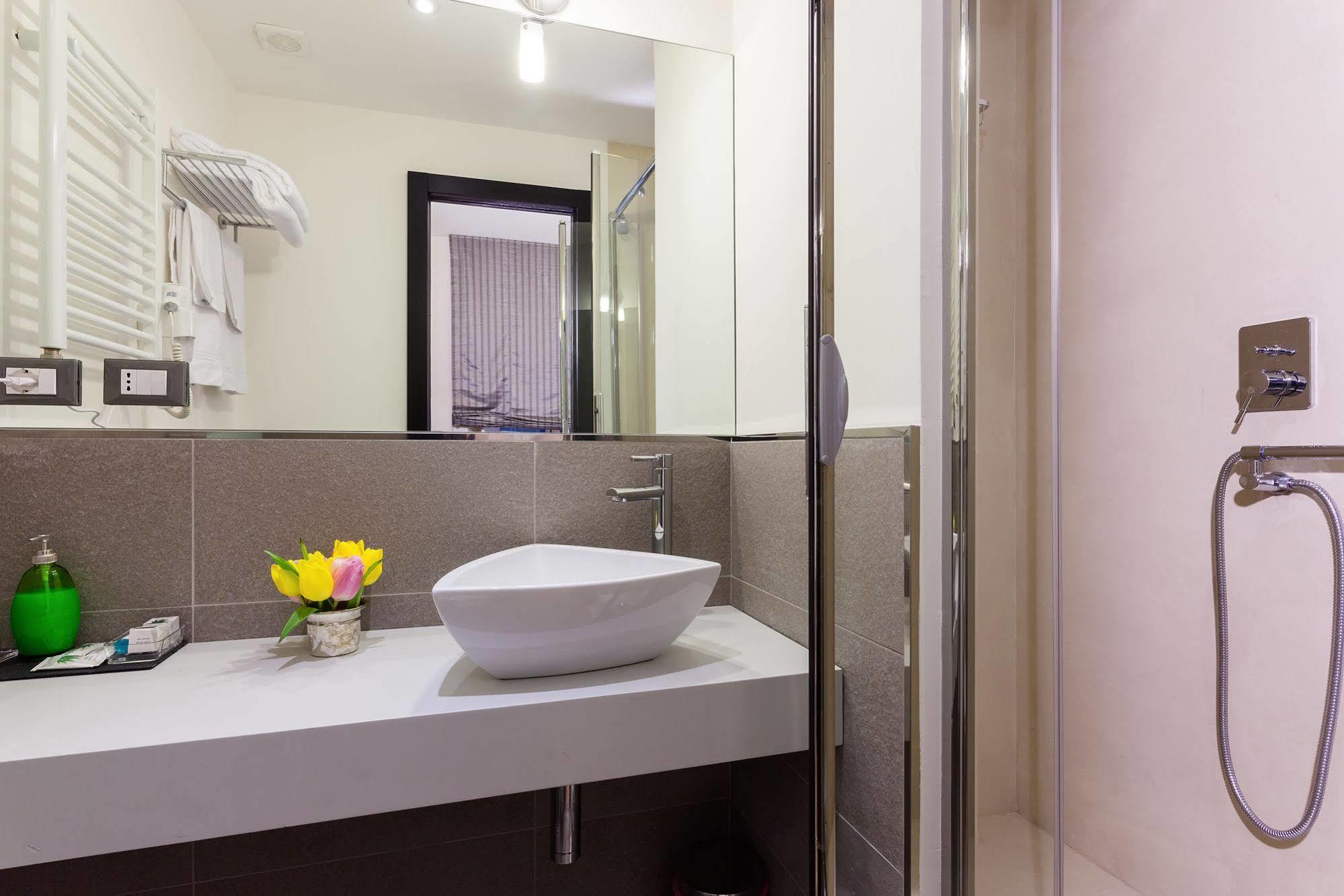 Domus Best Guest House 로마 외부 사진