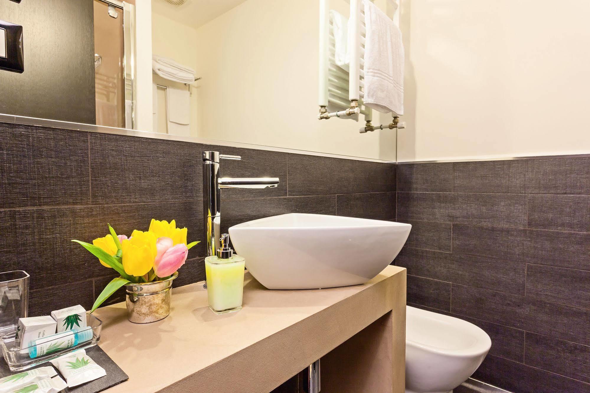 Domus Best Guest House 로마 외부 사진
