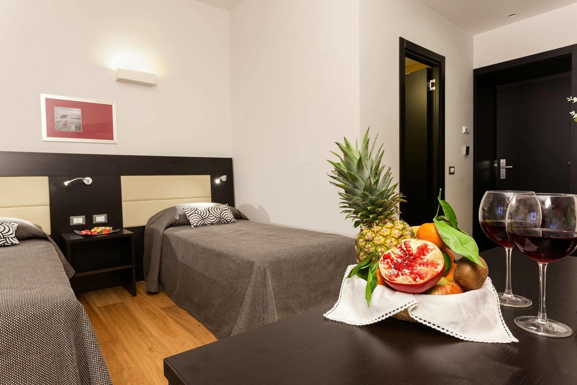 Domus Best Guest House 로마 외부 사진